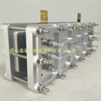 燃料電池金屬極板水冷