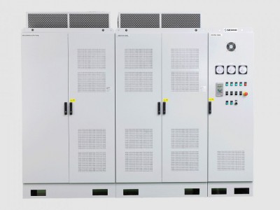 3300V三電平控制柜圖片1